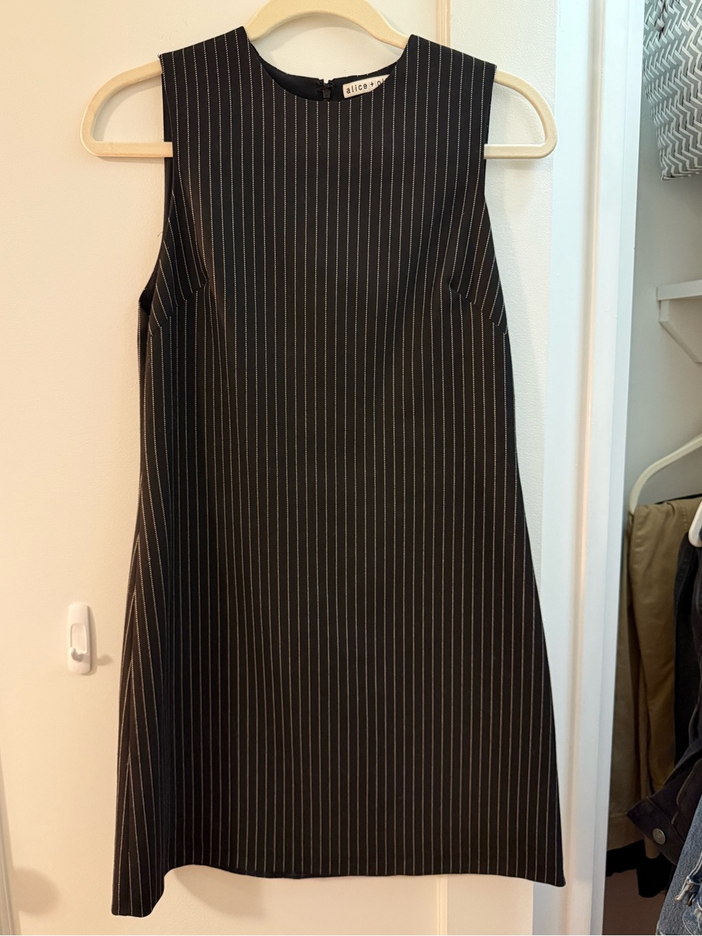 Alice + Olivia Black Pinstripe Sleeveless Shift Dress
